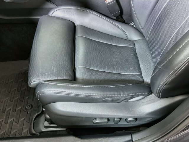 Certified 2025 Subaru Outback Limited AWD/4WD image 22