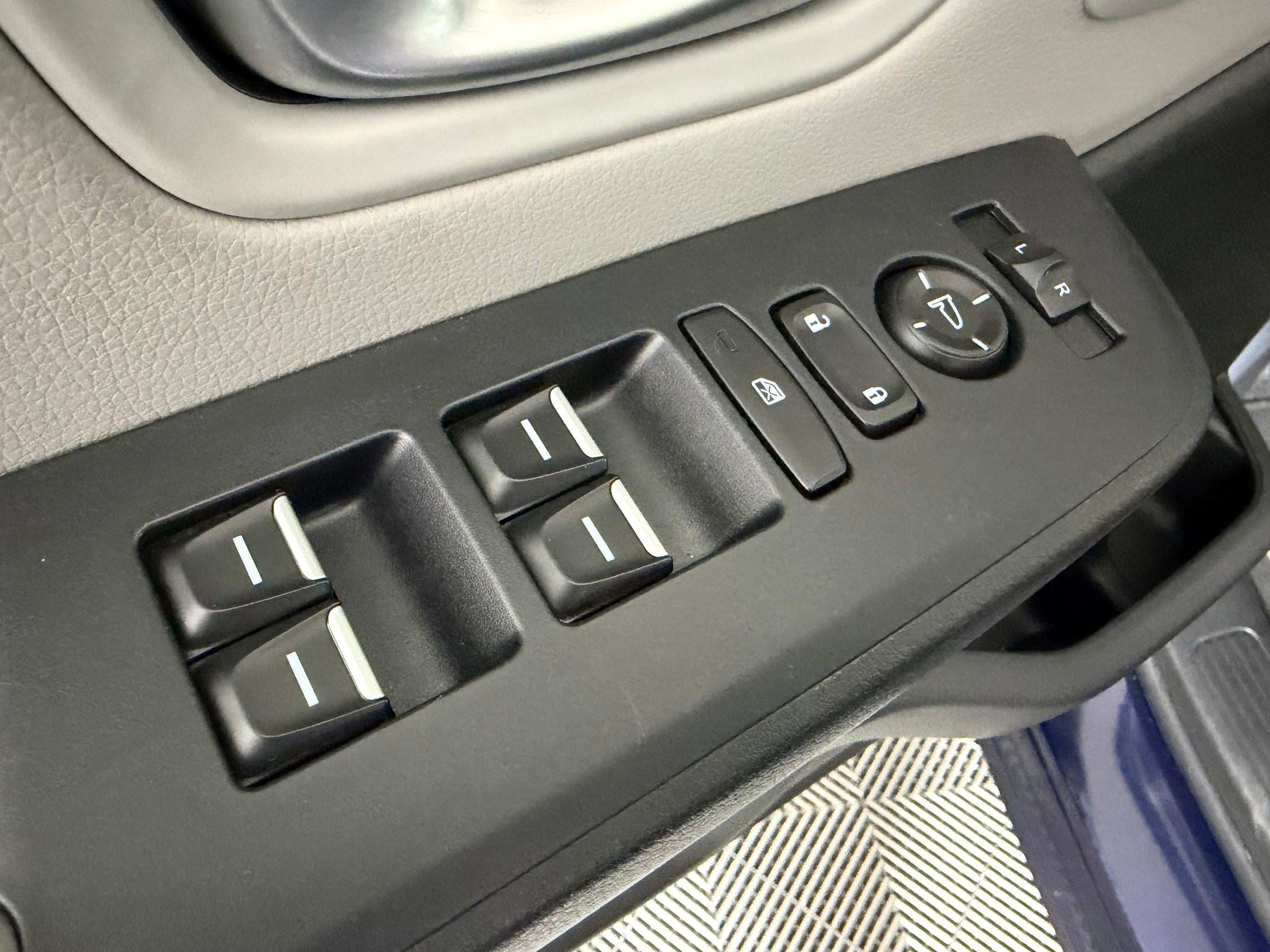 Used 2024 Honda Pilot Touring image 24