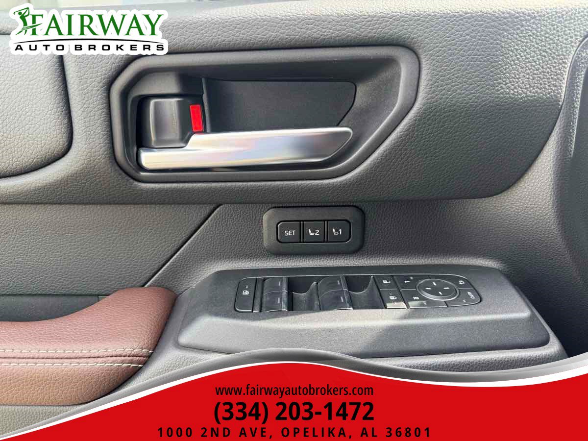 Used 2026 Toyota Land Cruiser w/ Premium Package AWD/4WD image 15