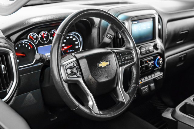 Used 2021 Chevrolet Silverado 1500 LT w/ Diesel Off-Road Package AWD/4WD image 13