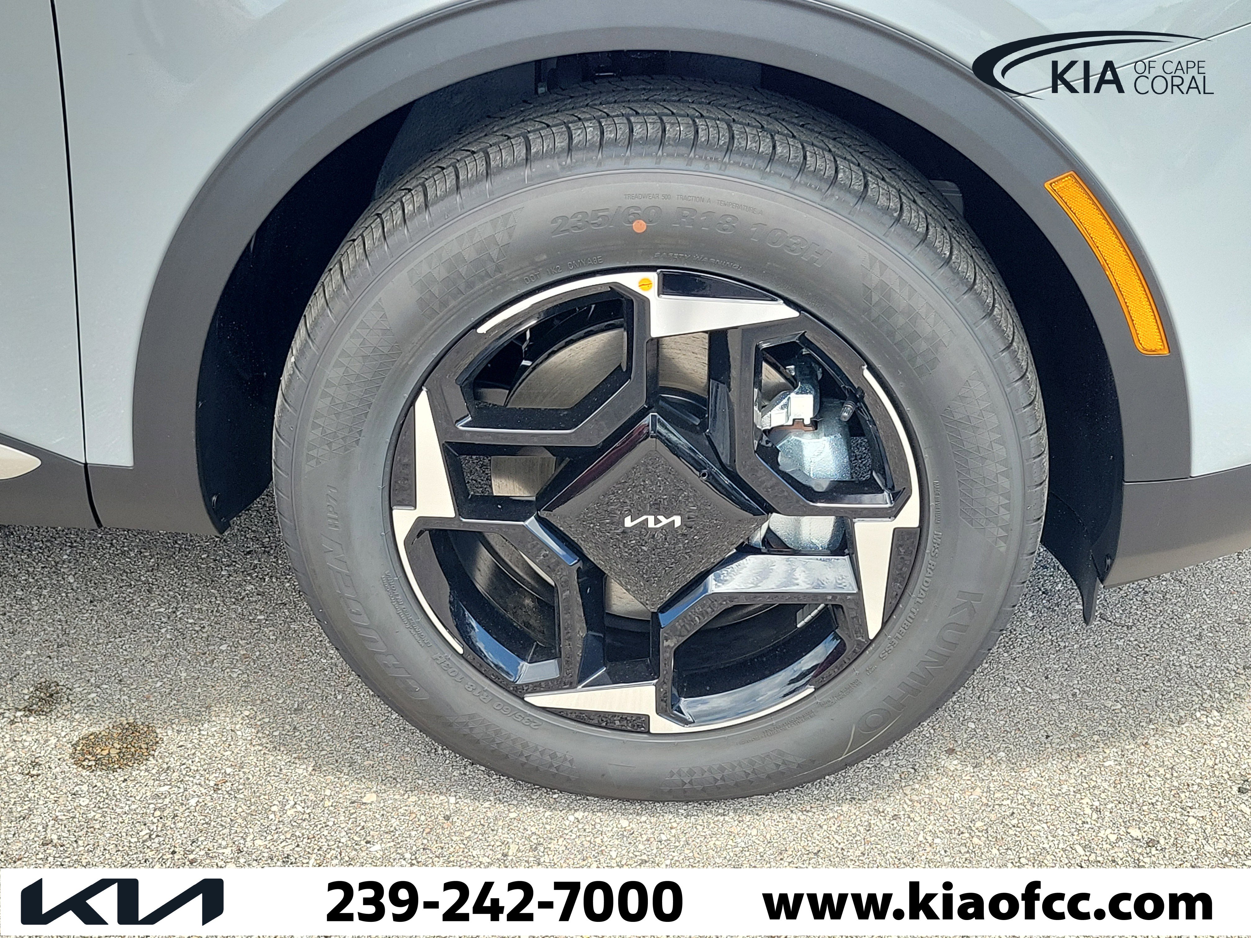 New 2026 Kia Sportage EX image 7