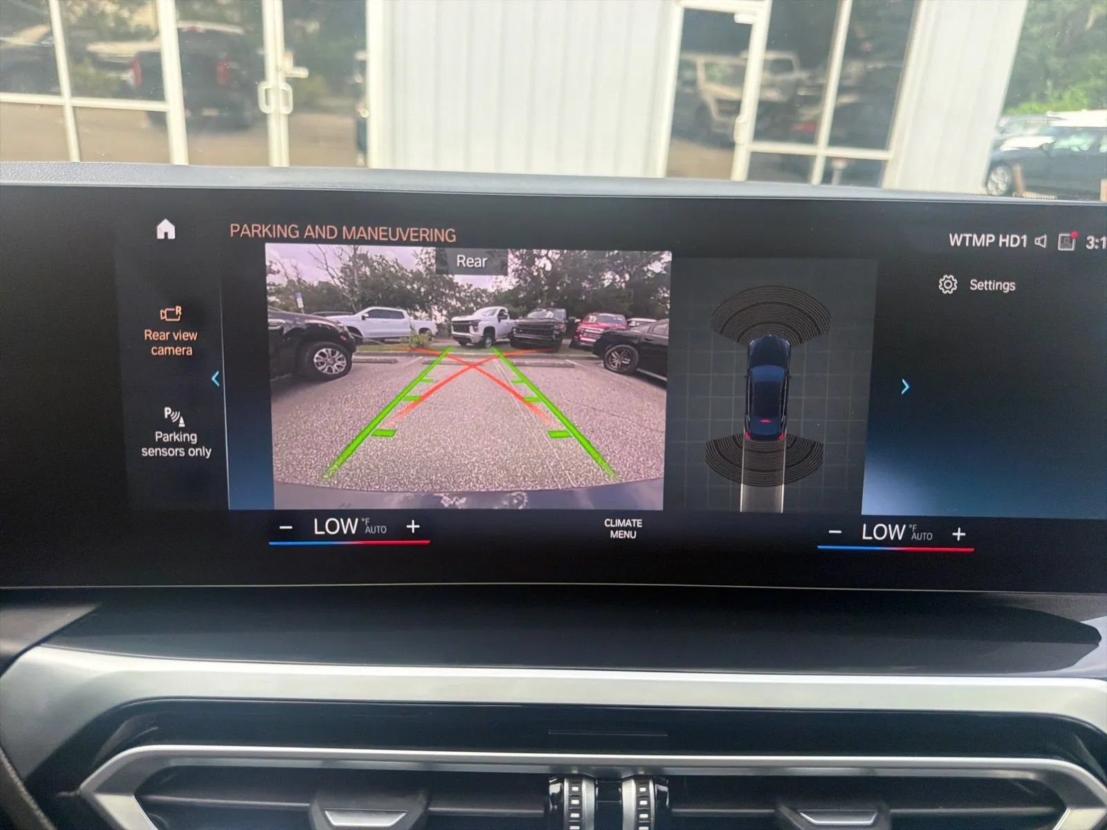 Used 2023 BMW i4 eDrive35 RWD image 12