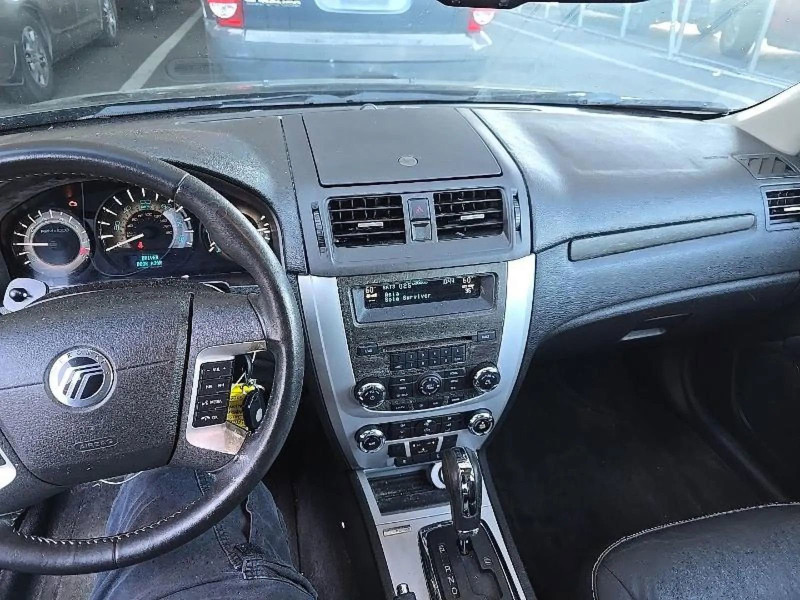 Used 2010 Mercury Milan Premier image 7