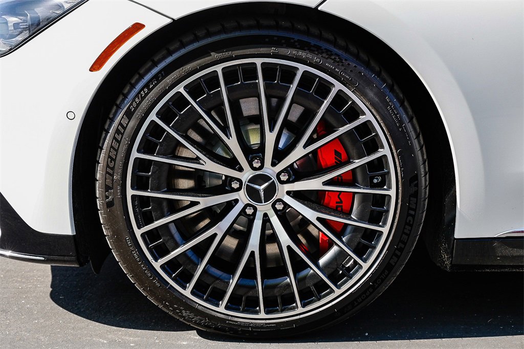 New 2025 Mercedes-Benz EQE AMG 4MATIC Sedan image 9