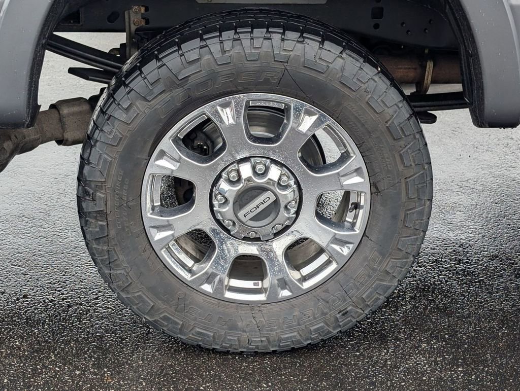 Certified 2021 Ford F250 Lariat w/ Chrome Package image 17