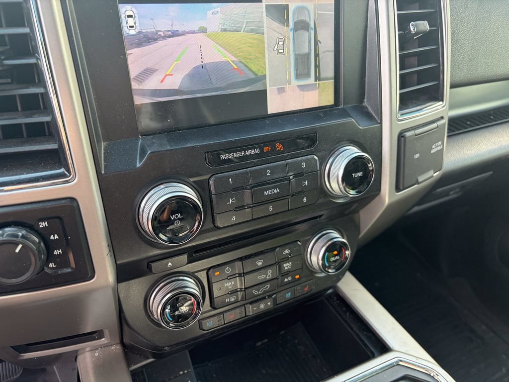 Used 2017 Ford F150 Lariat w/ Equipment Group 502A Luxury AWD/4WD image 19