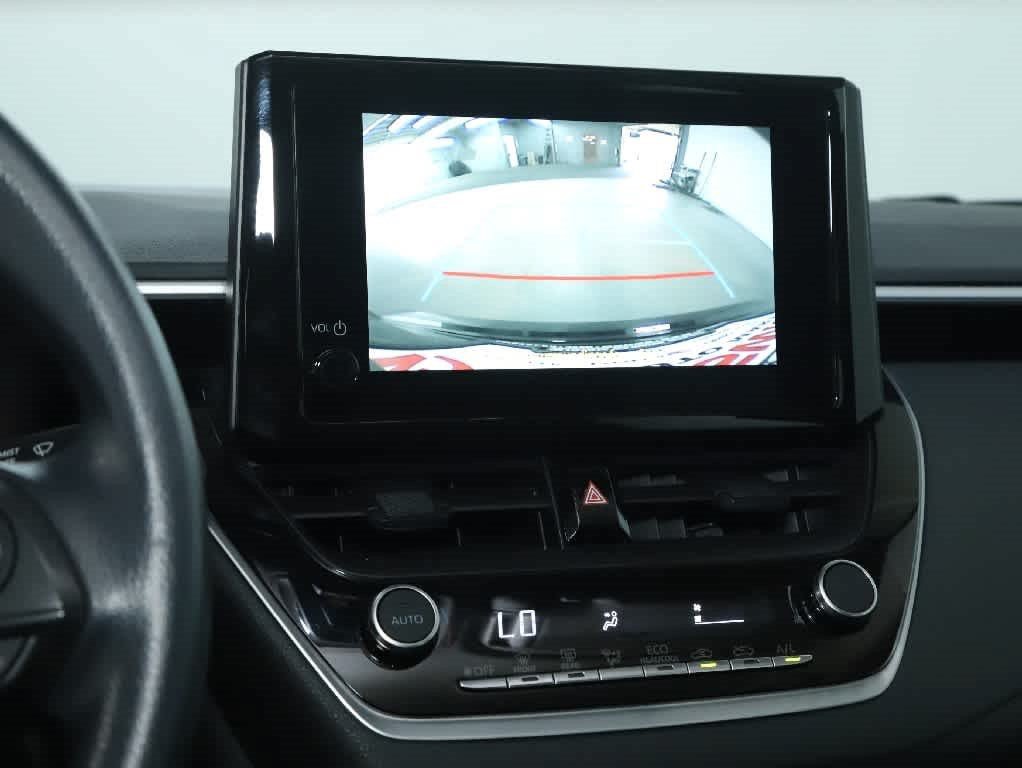 Certified 2025 Toyota Corolla LE FWD image 27