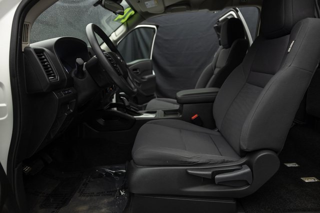 Used 2019 Nissan Frontier SV image 13