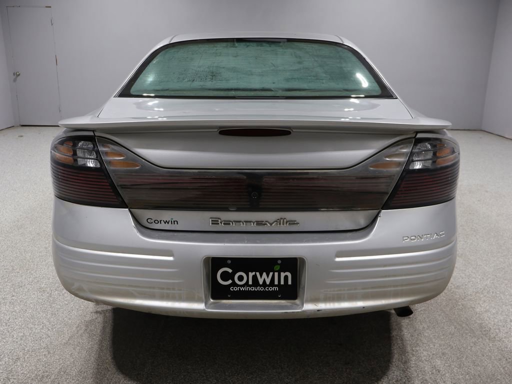 Used 2003 Pontiac Bonneville SE w/ Leather Appointment Package image 9