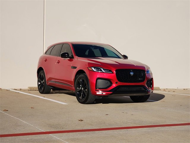 Used 2025 Jaguar F-PACE R-Dynamic S image 3