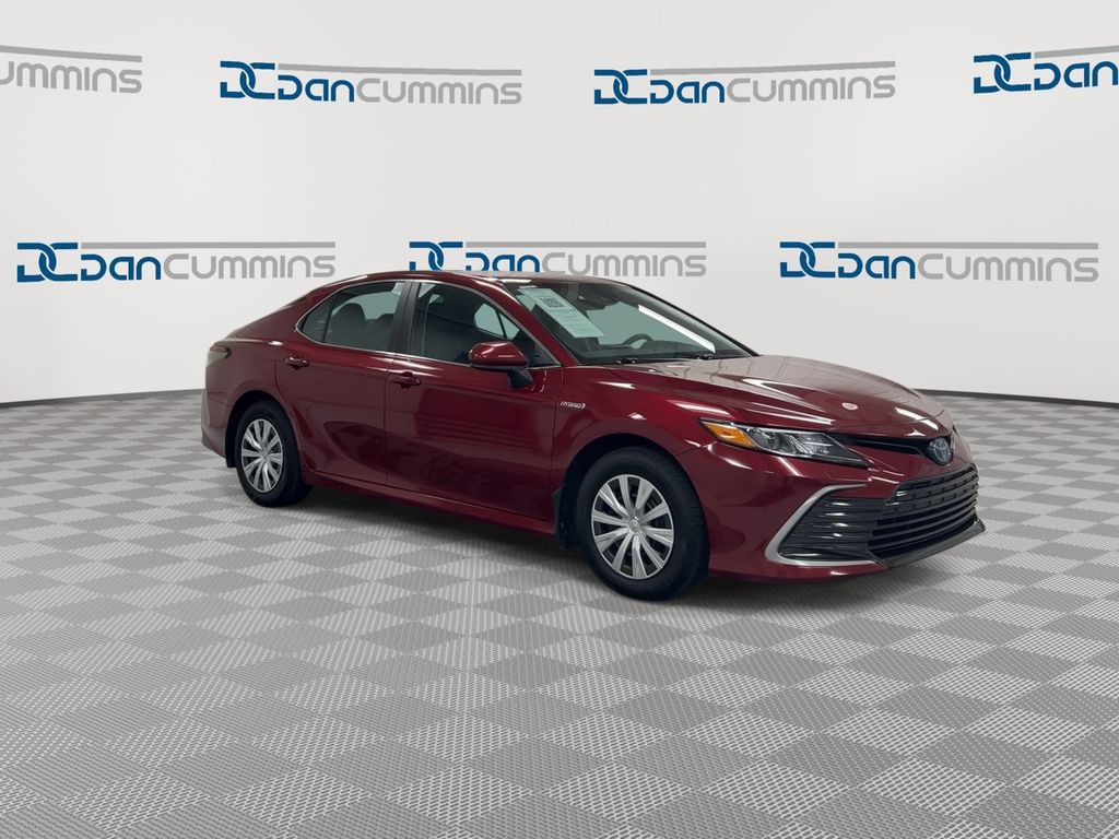 Used 2021 Toyota Camry LE FWD image 2