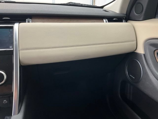 Used 2021 Land Rover Discovery Sport SE AWD/4WD image 13