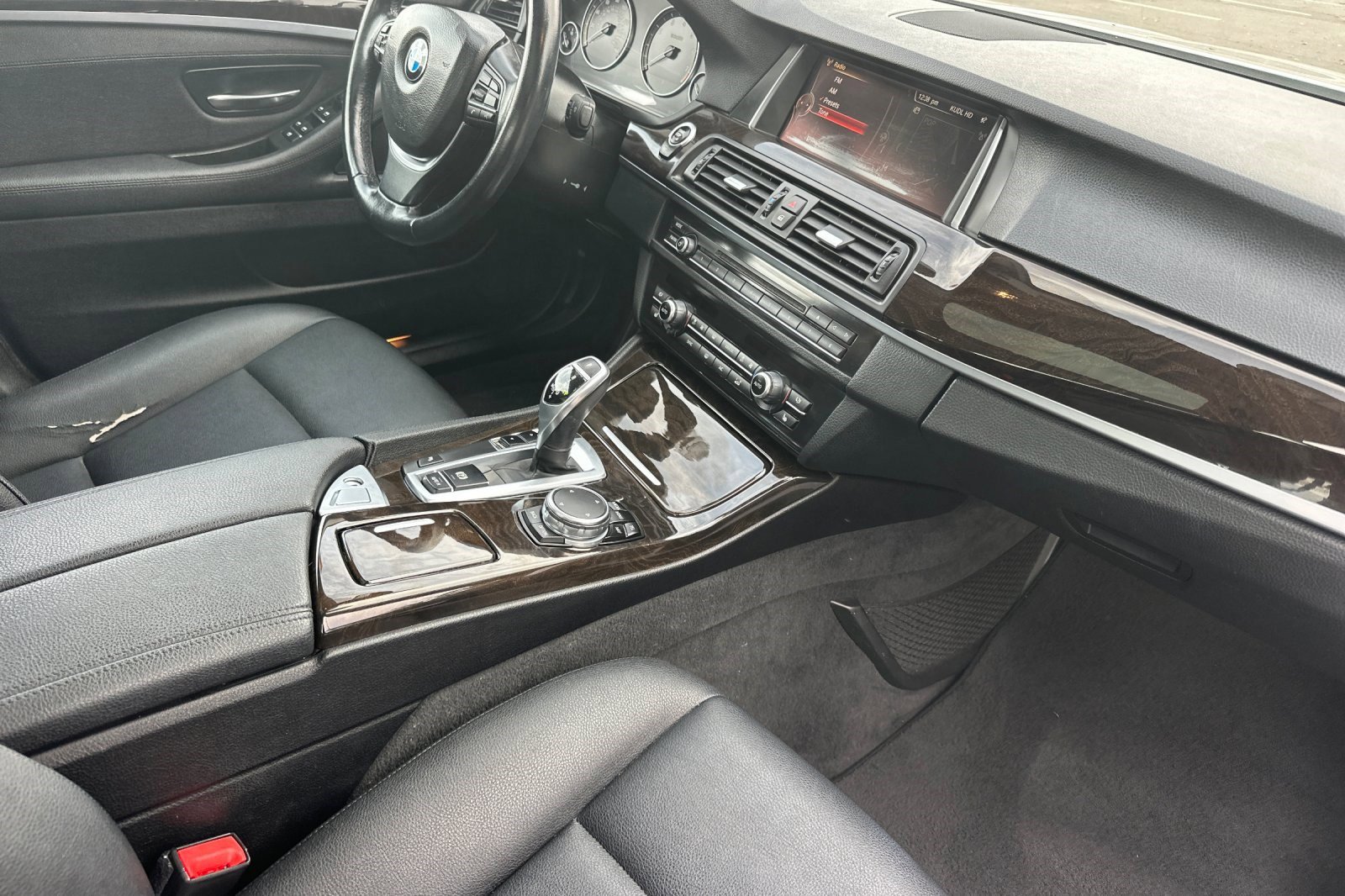 Used 2016 BMW 528i Sedan image 19