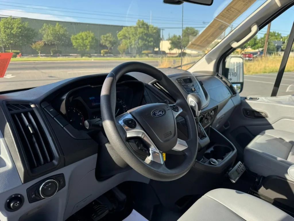 Used 2019 Ford Transit 250 148 Medium Roof image 11