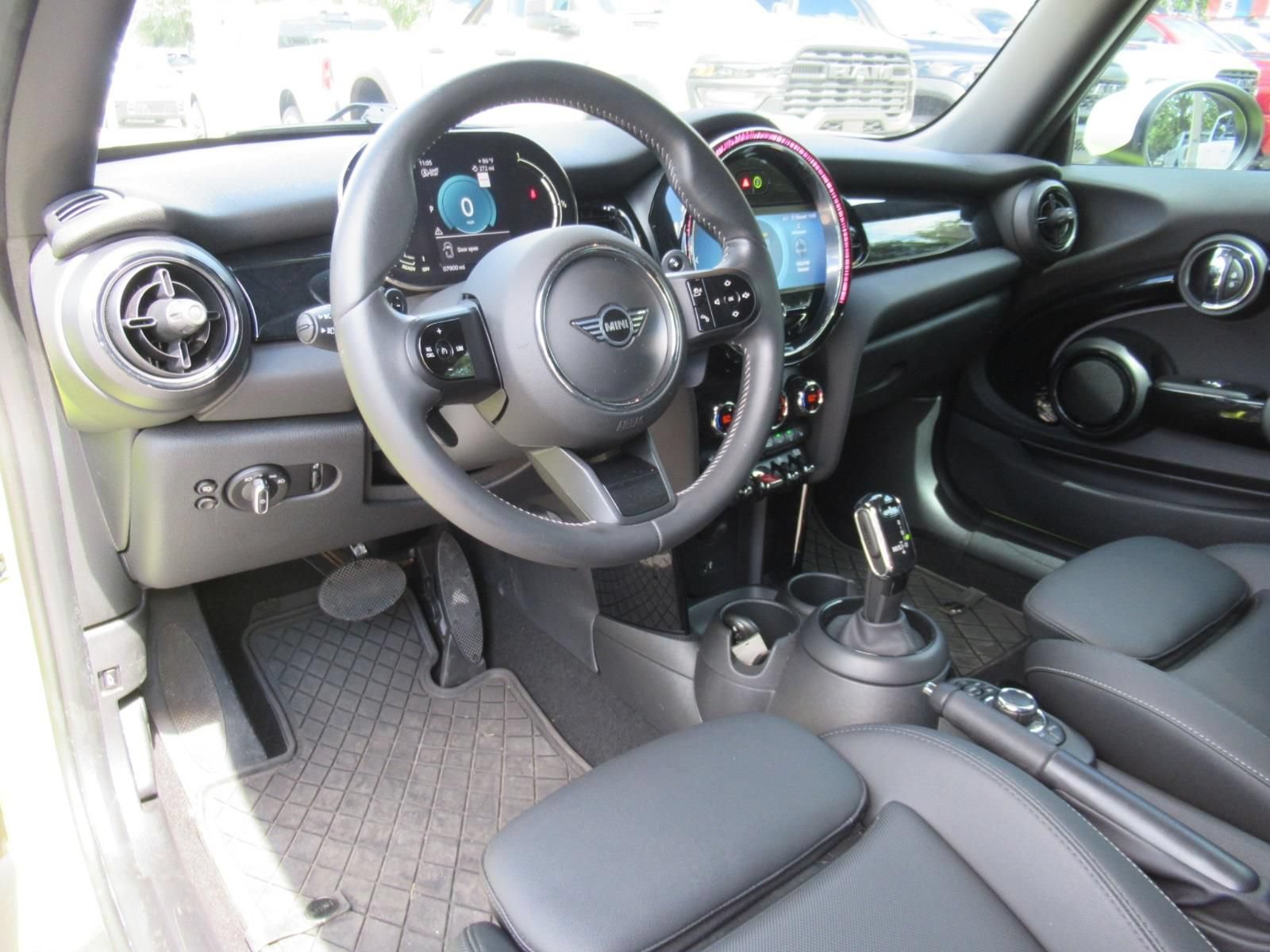 Used 2023 MINI Cooper S FWD image 17