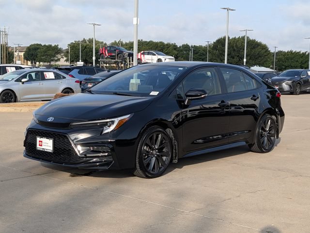 Certified 2025 Toyota Corolla SE w/ SE Premium Package FWD image 9