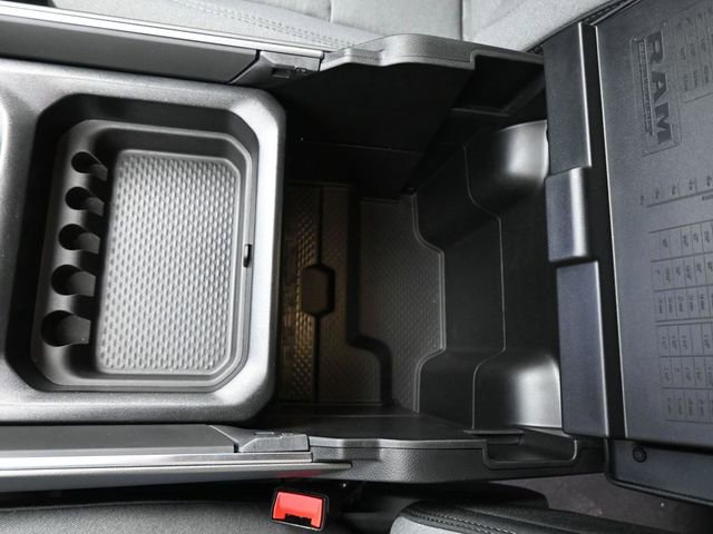 Used 2025 RAM 1500 Big Horn image 38