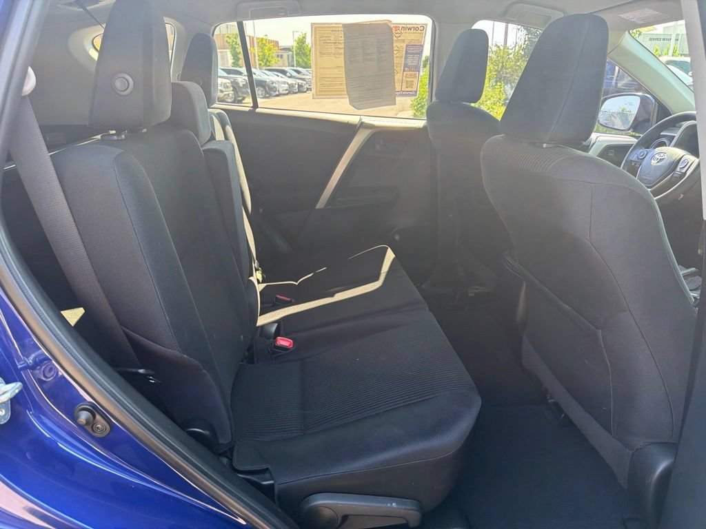 Used 2014 Toyota RAV4 LE FWD image 13