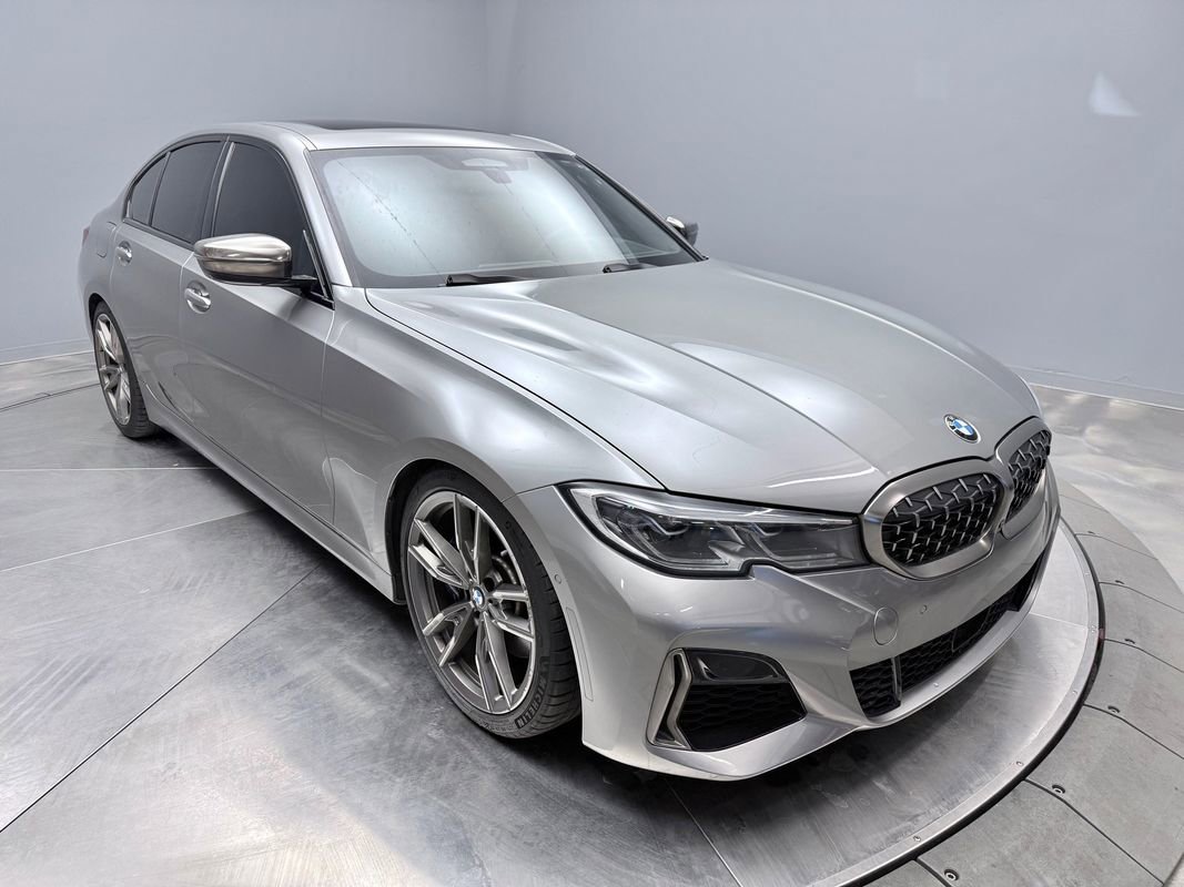 Used 2020 BMW M340i xDrive image 3