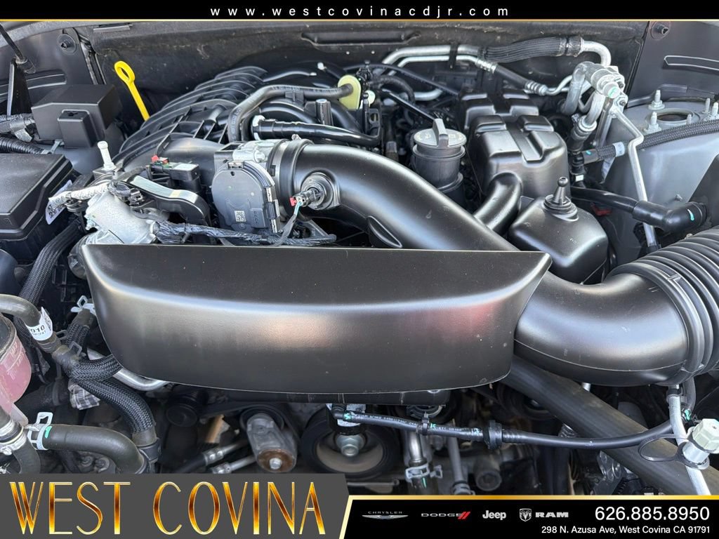 Used 2024 Dodge Durango GT AWD/4WD image 32