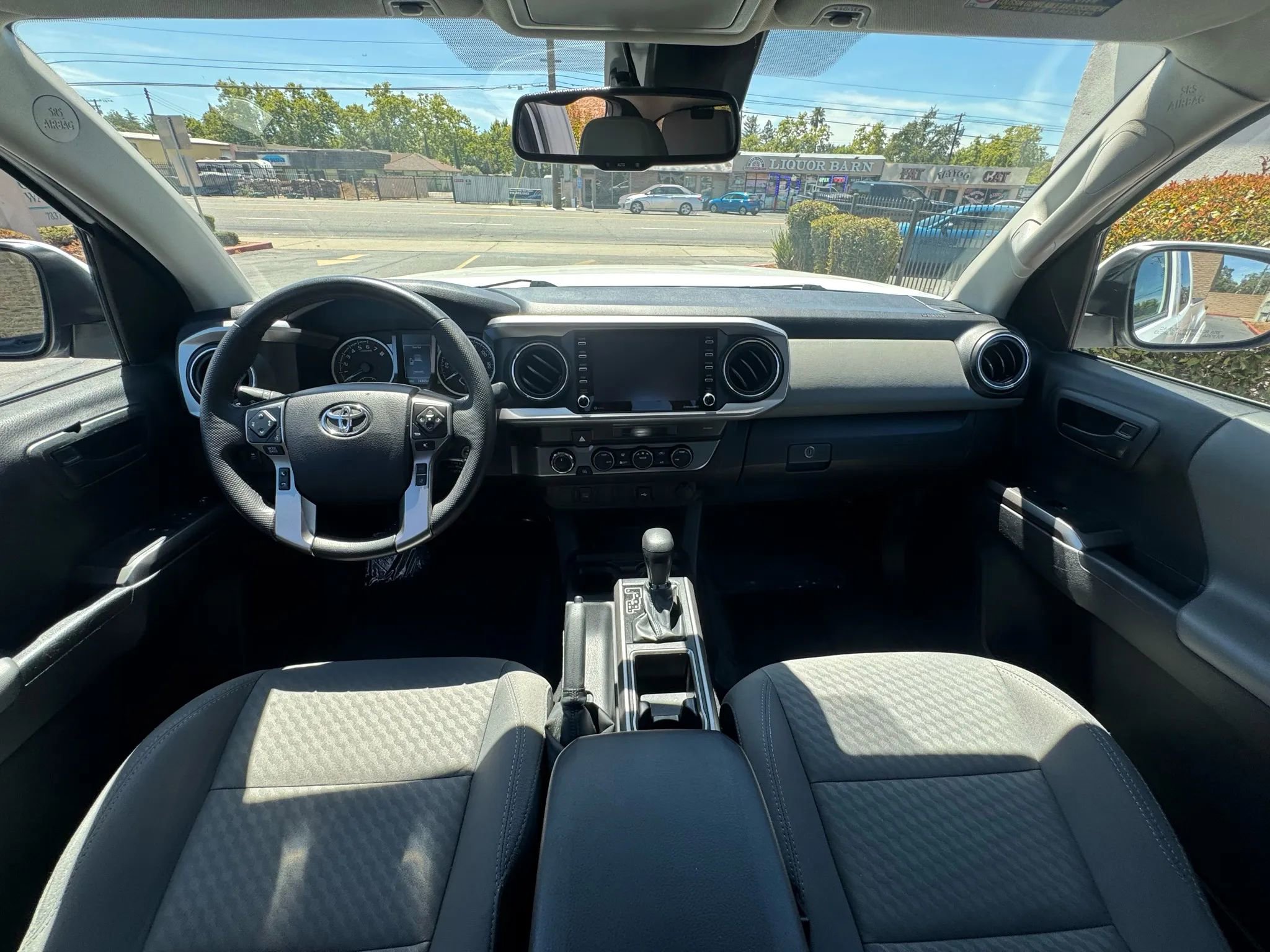 Used 2022 Toyota Tacoma SR5 image 18