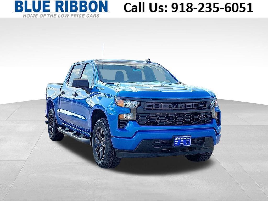 New 2025 Chevrolet Silverado 1500 Custom w/ Turbomax Blackout Package video 1