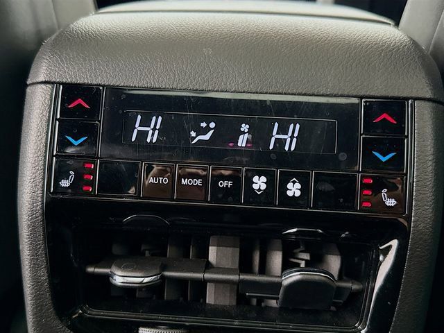 Used 2024 Jeep Grand Cherokee L Overland w/ Advanced Protech Group III image 25