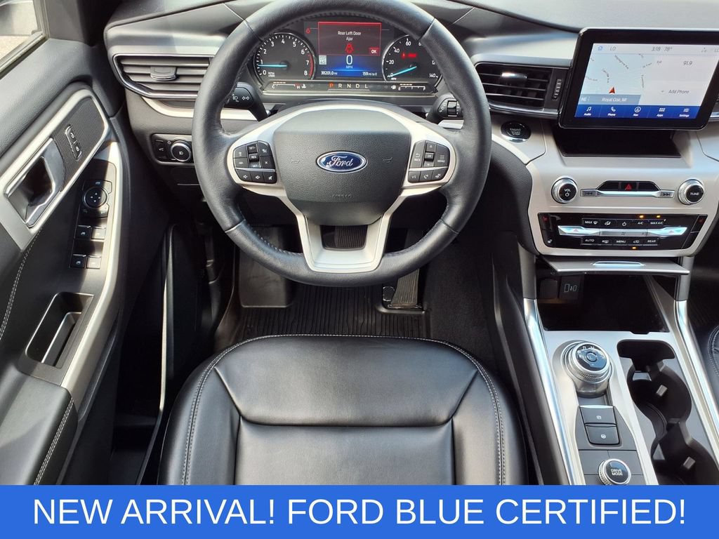 Certified 2023 Ford Explorer XLT w/ Equipment Group 202A AWD/4WD image 6