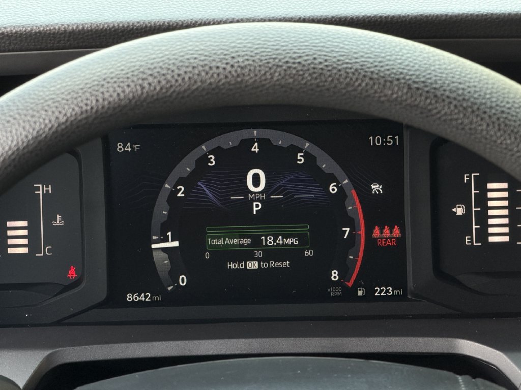 Used 2025 Toyota Tacoma SR5 AWD/4WD image 17