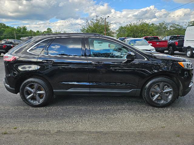 Certified 2022 Ford Edge SEL w/ Sport Appearance Package image 4
