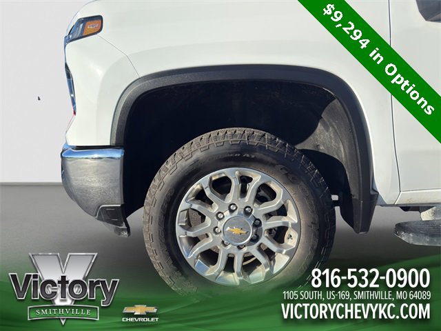 Used 2025 Chevrolet Silverado 2500 LTZ w/ LTZ Premium Package image 20