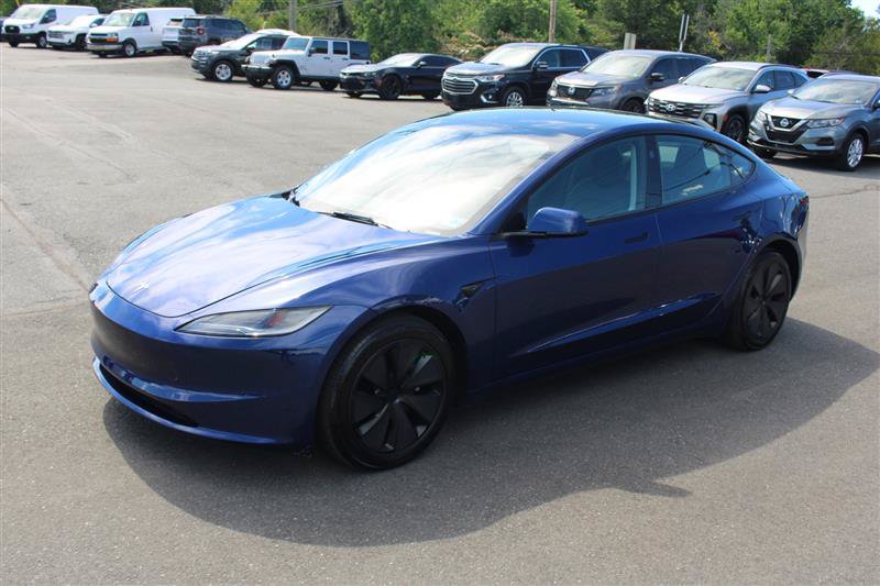 Used 2024 Tesla Model 3 Long Range RWD image 3