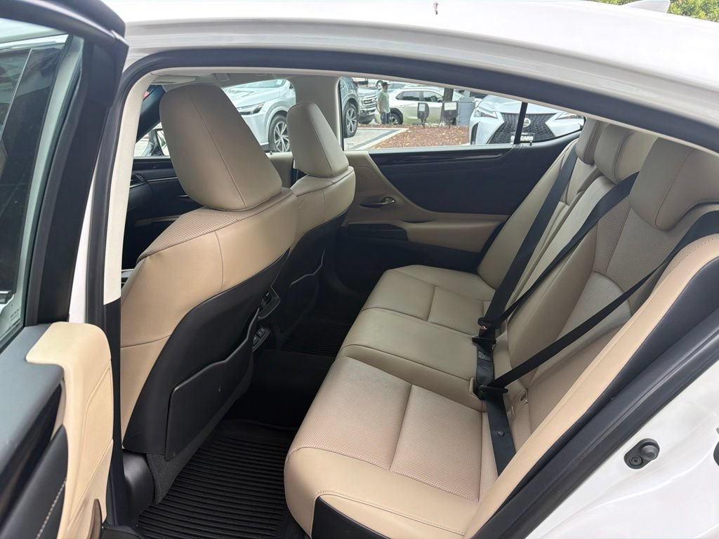 Certified 2021 Lexus ES 250 w/ Premium Package AWD/4WD image 19