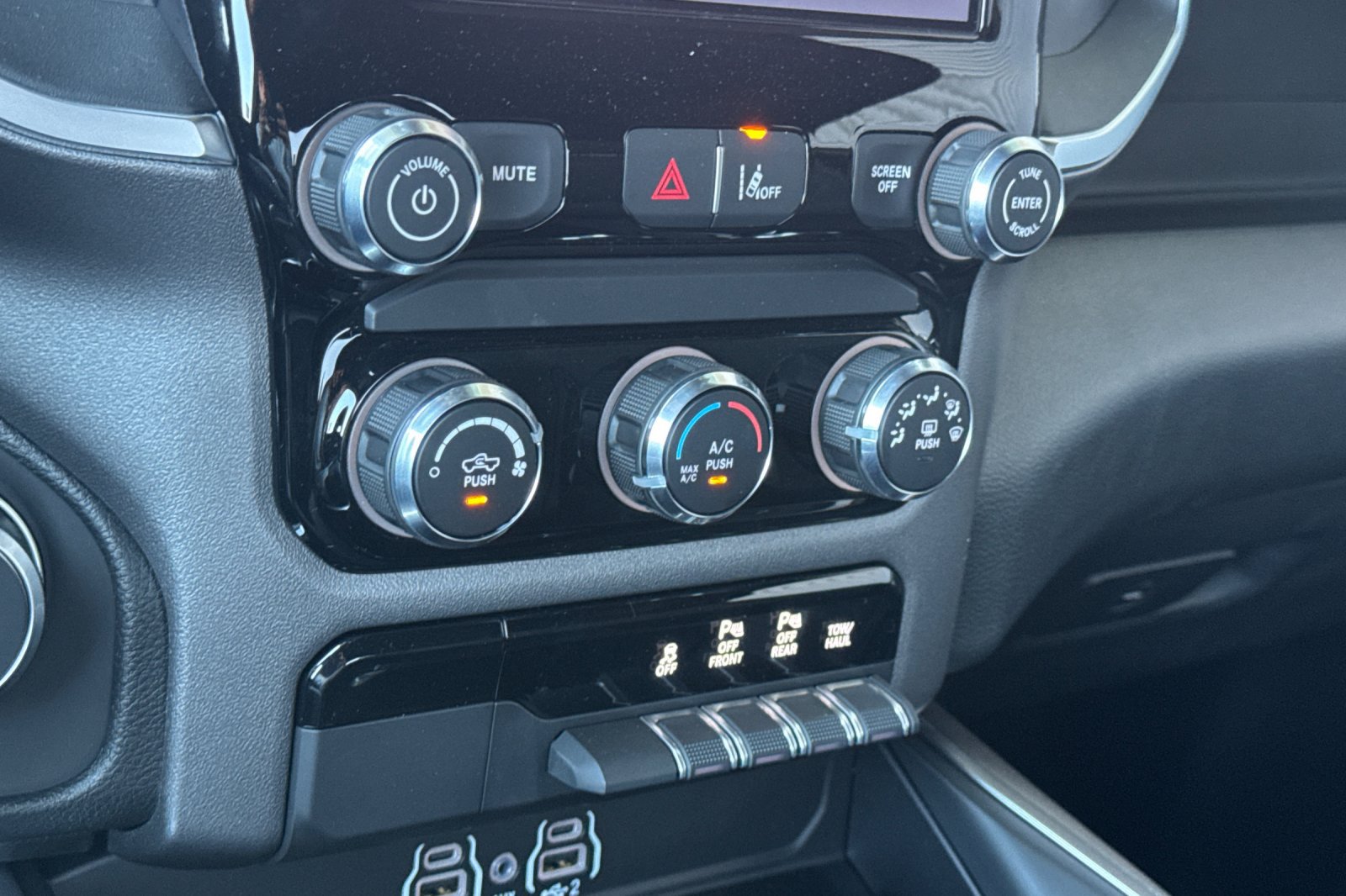 New 2026 RAM 1500 Big Horn RWD image 18