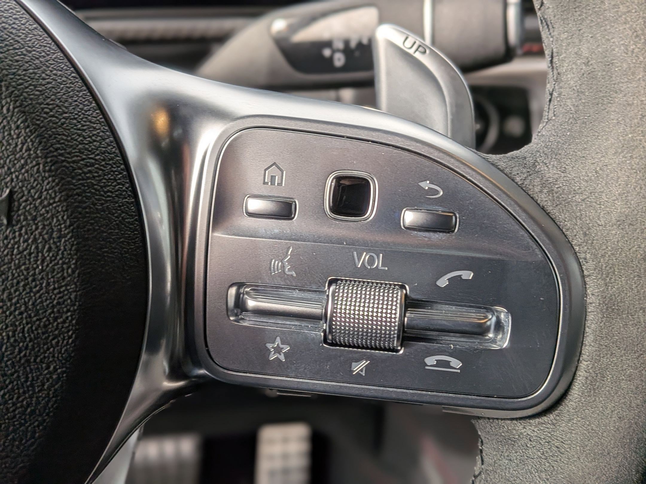 Certified 2021 Mercedes-Benz G 63 AMG 4MATIC image 17