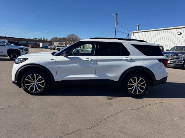 New 2026 Ford Explorer ST-Line image 6
