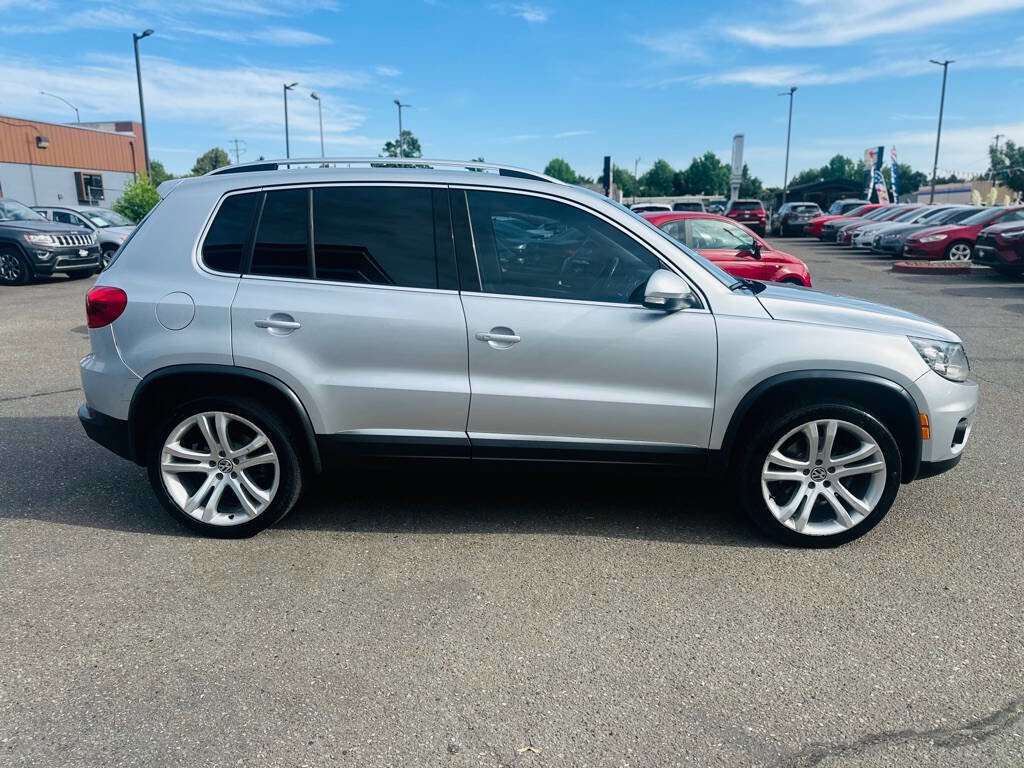 Used 2013 Volkswagen Tiguan SEL image 8