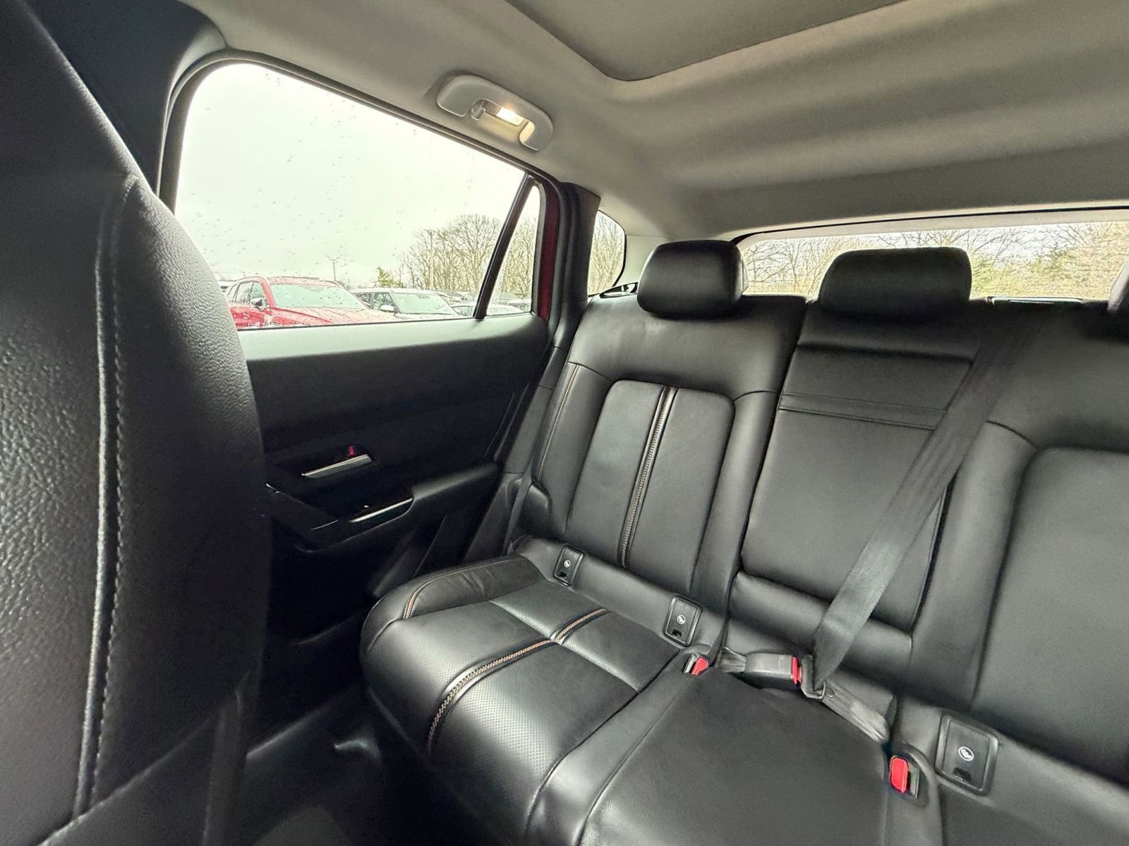 Used 2025 MAZDA CX-50 2.5 Hybrid w/ Premium Plus Pkg image 40