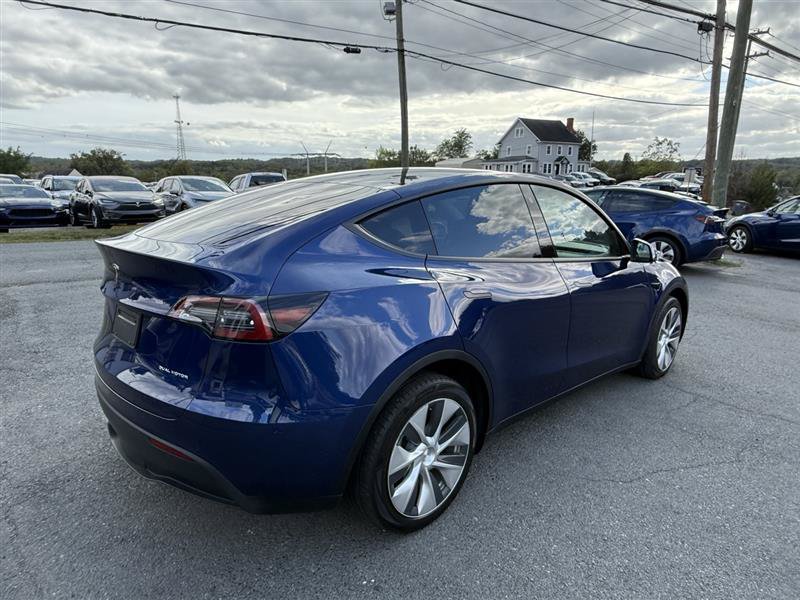 Used 2023 Tesla Model Y Long Range AWD/4WD image 6