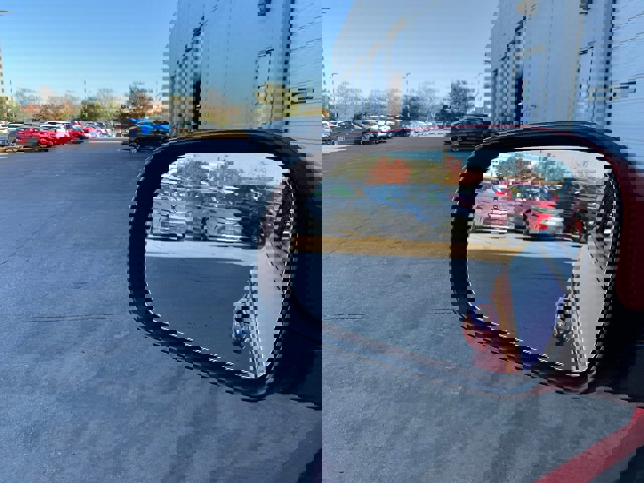 Used 2025 Kia Soul LX w/ LX Technology Package image 17