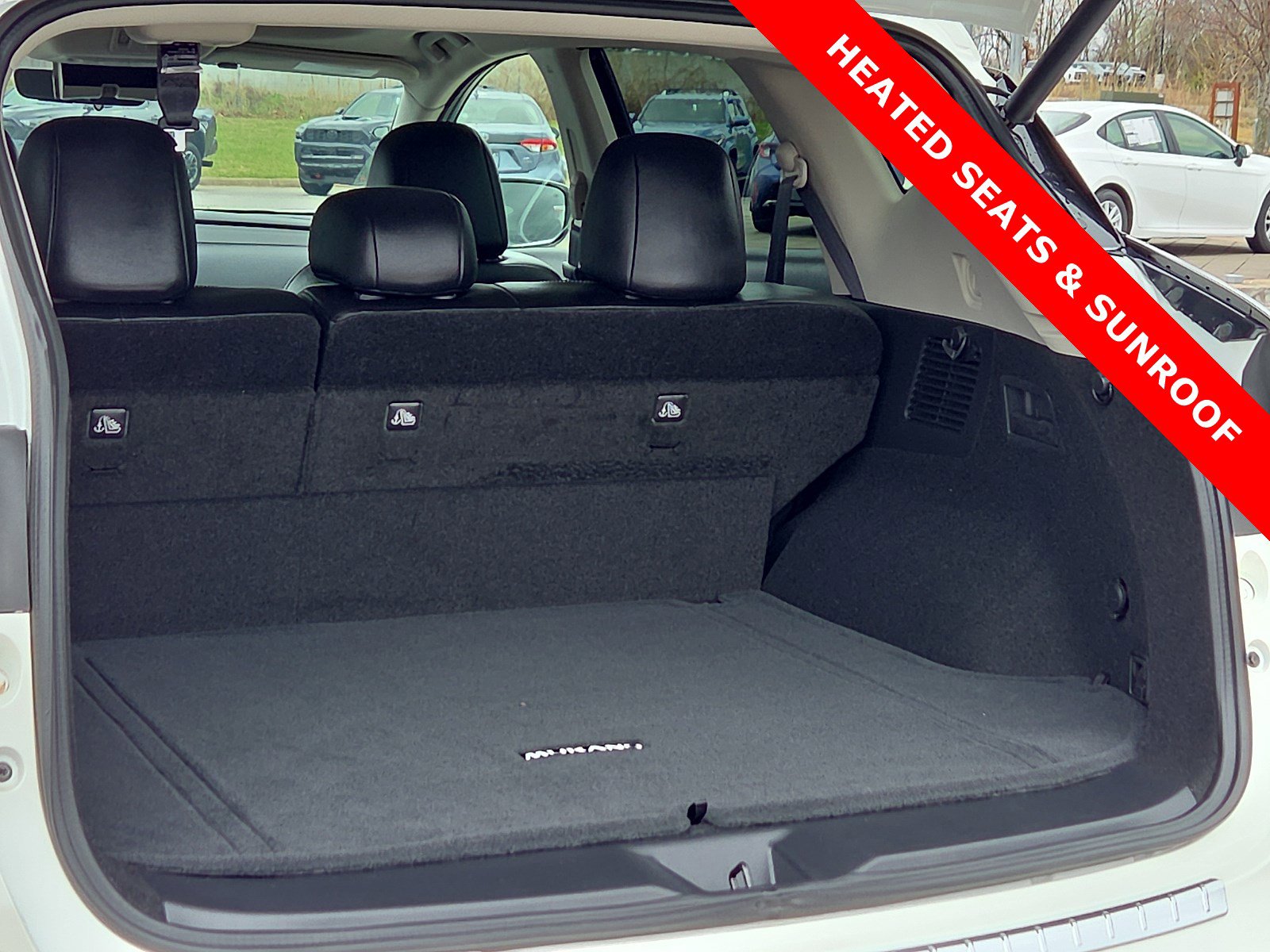 Used 2024 Nissan Murano SL image 9