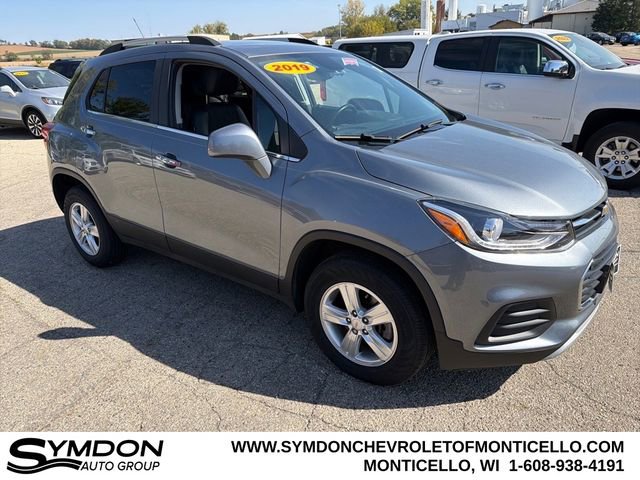 Used 2019 Chevrolet Trax LT w/ LT Convenience Package image 2