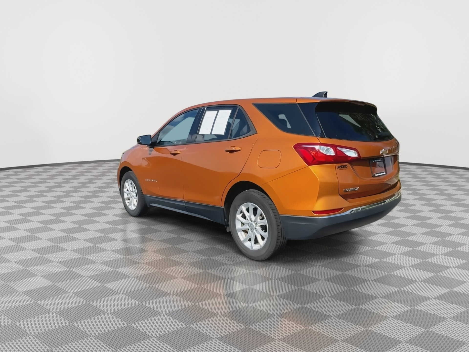Used 2018 Chevrolet Equinox LS image 6