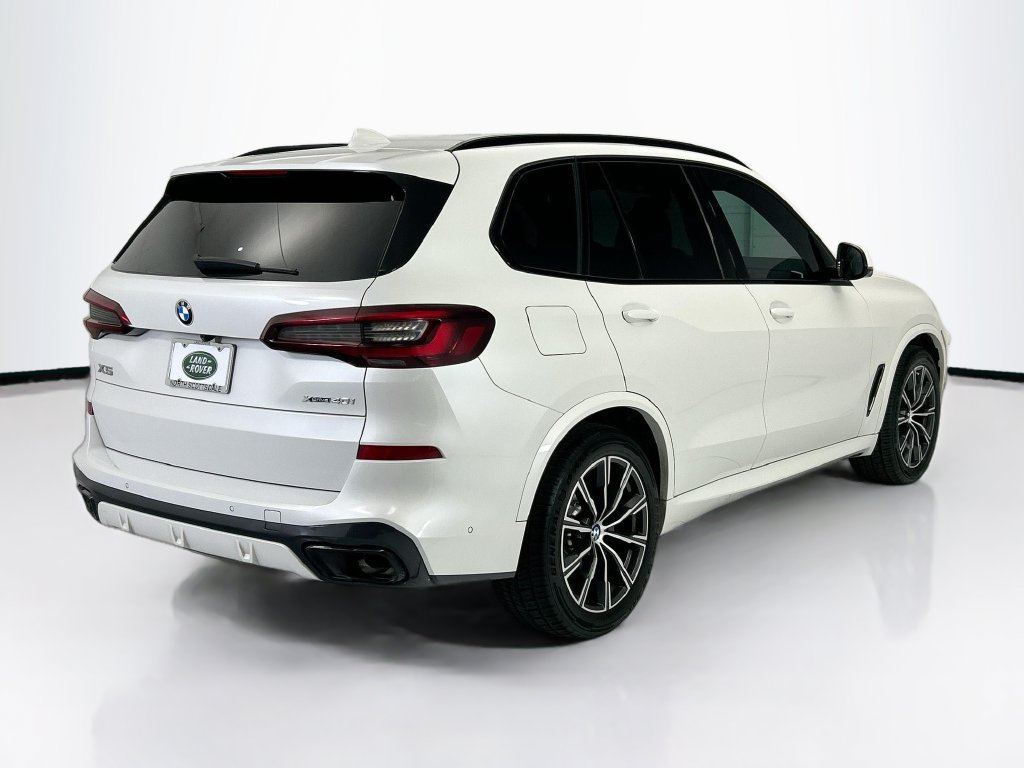 Used 2022 BMW X5 xDrive40i w/ M Sport Package AWD/4WD image 5