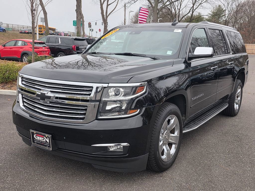 Used 2020 Chevrolet Suburban Premier image 3