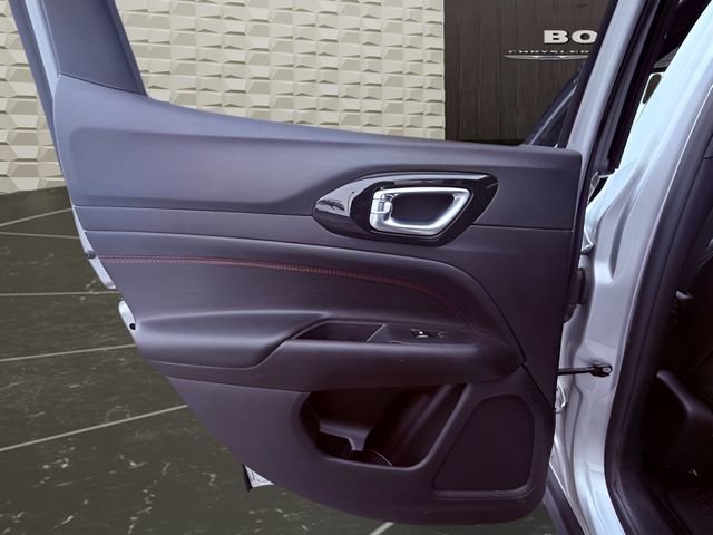 Certified 2025 Jeep Compass Trailhawk w/ Trailhawk Elite Group image 29