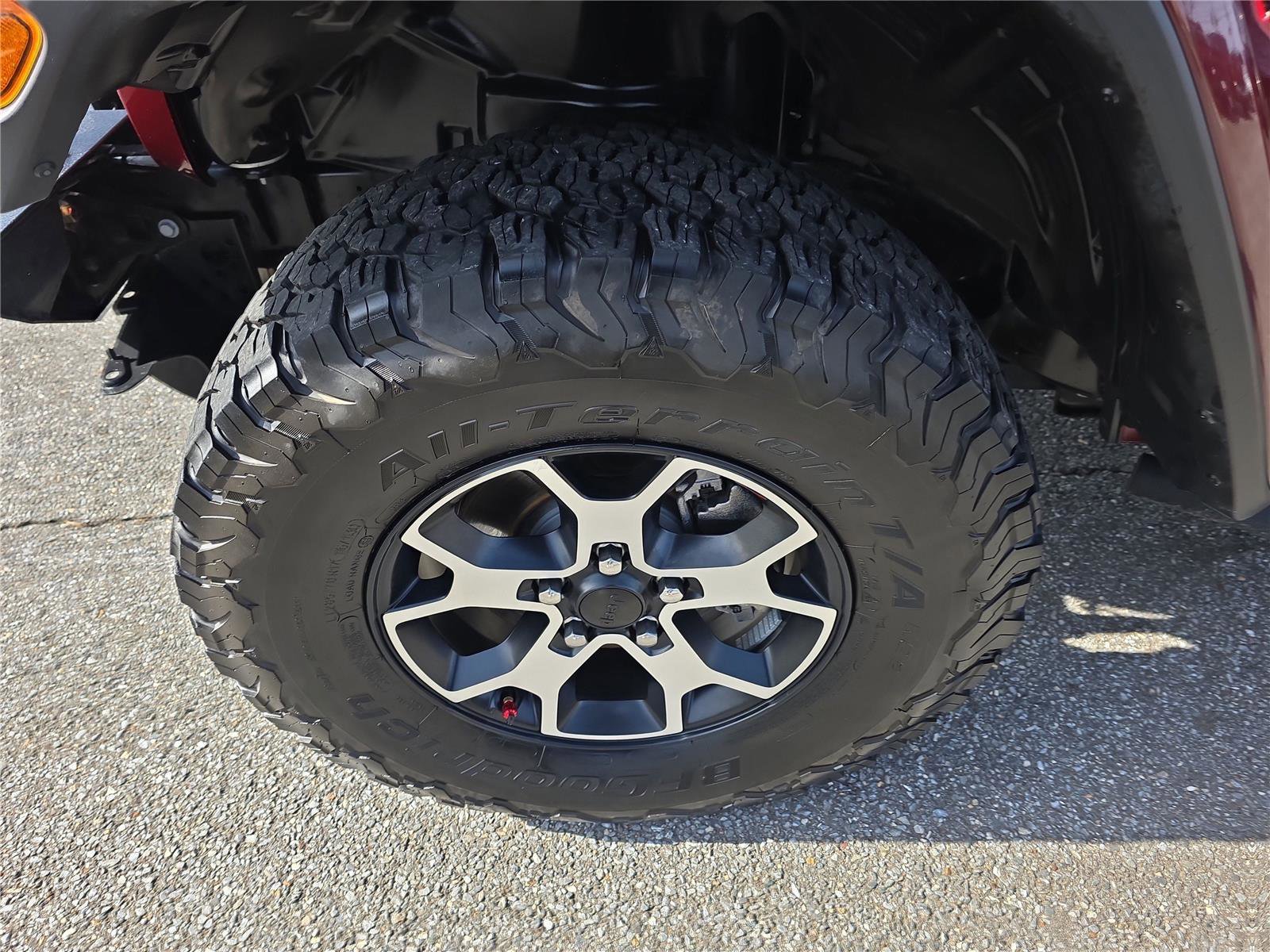 Used 2021 Jeep Wrangler Unlimited Rubicon image 12