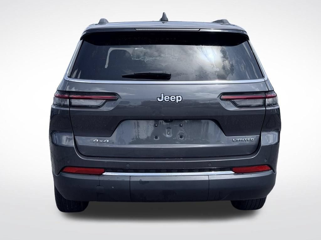 Used 2023 Jeep Grand Cherokee L Limited AWD/4WD image 7