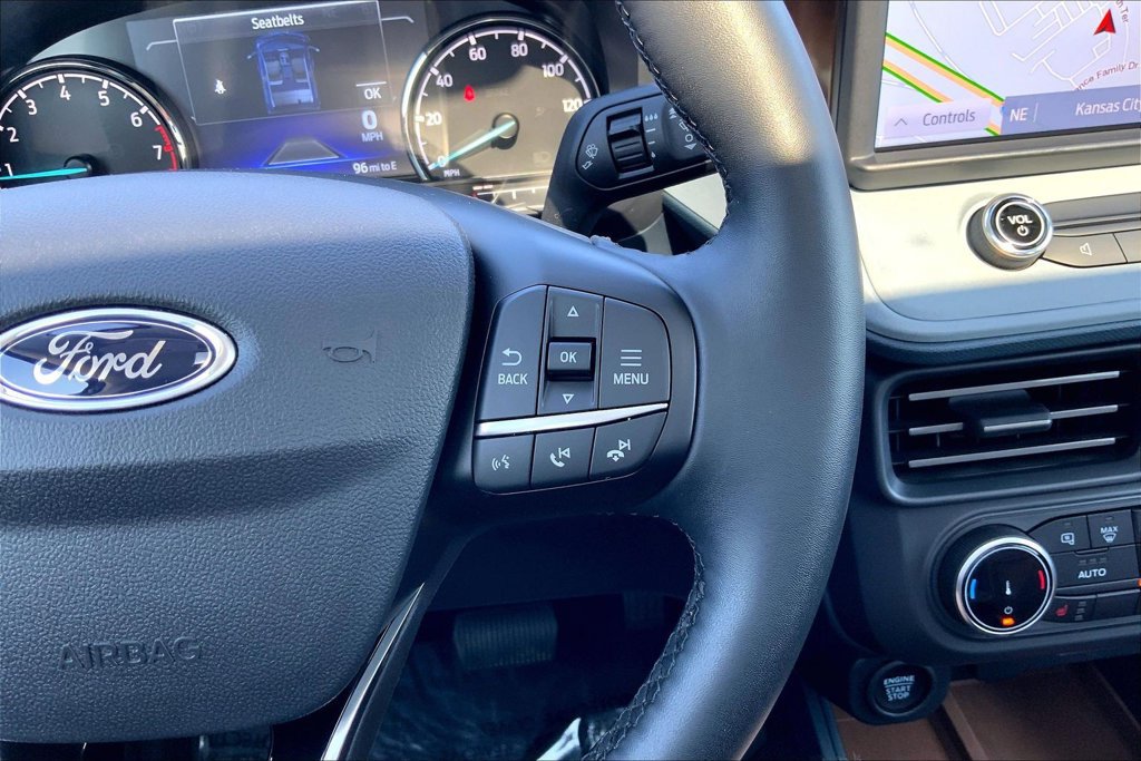 Used 2024 Ford Maverick Lariat w/ 4K Tow Package AWD/4WD image 18