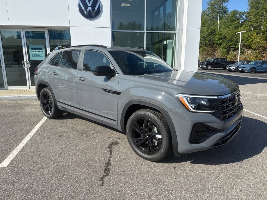 New 2026 Volkswagen Atlas Cross Sport SEL R-Line image 13